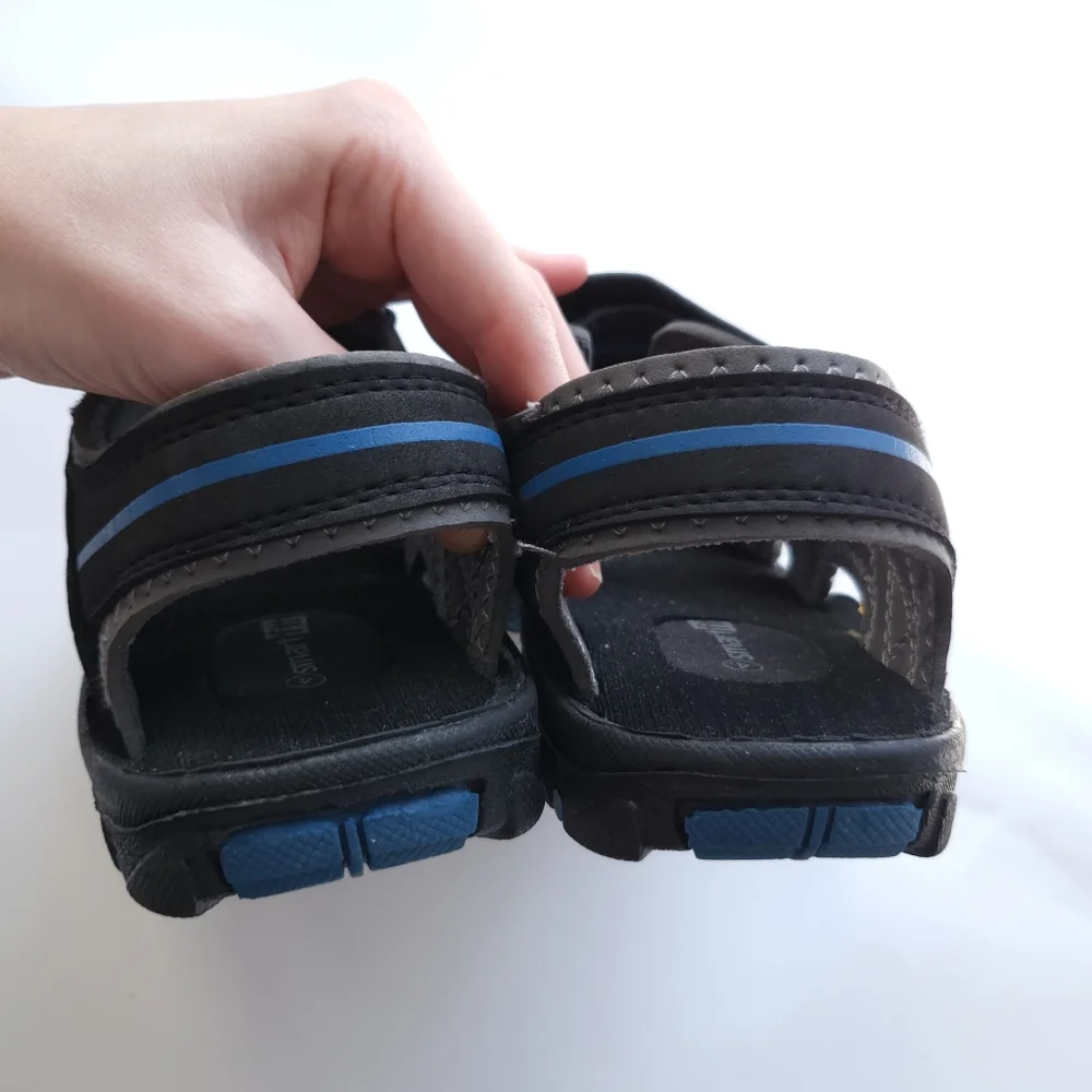 NWOT Smart Fit Boys Youth Sandals - Picture 4 of 10